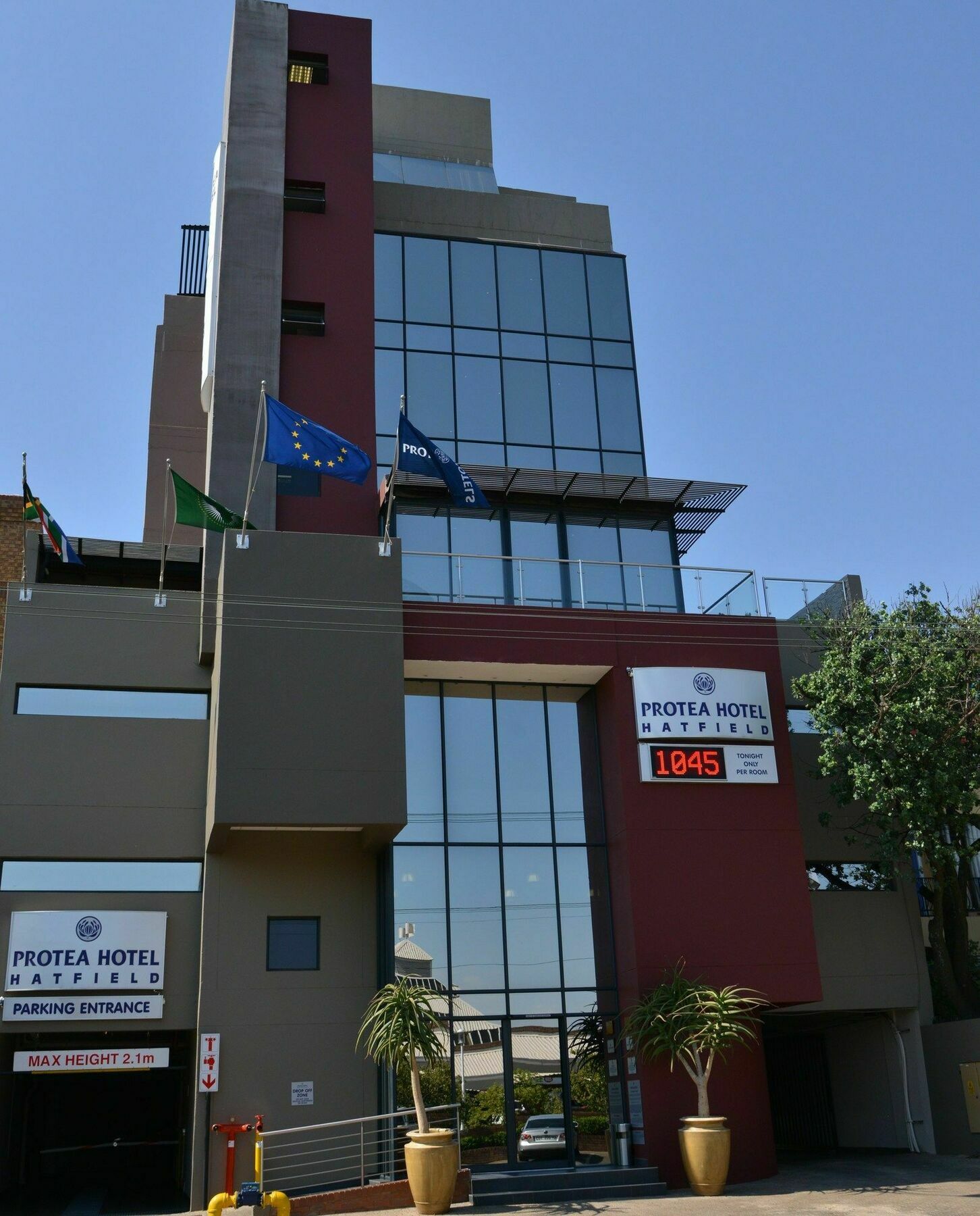 Protea Hotel By Marriott Pretoria Hatfield Екстериор снимка